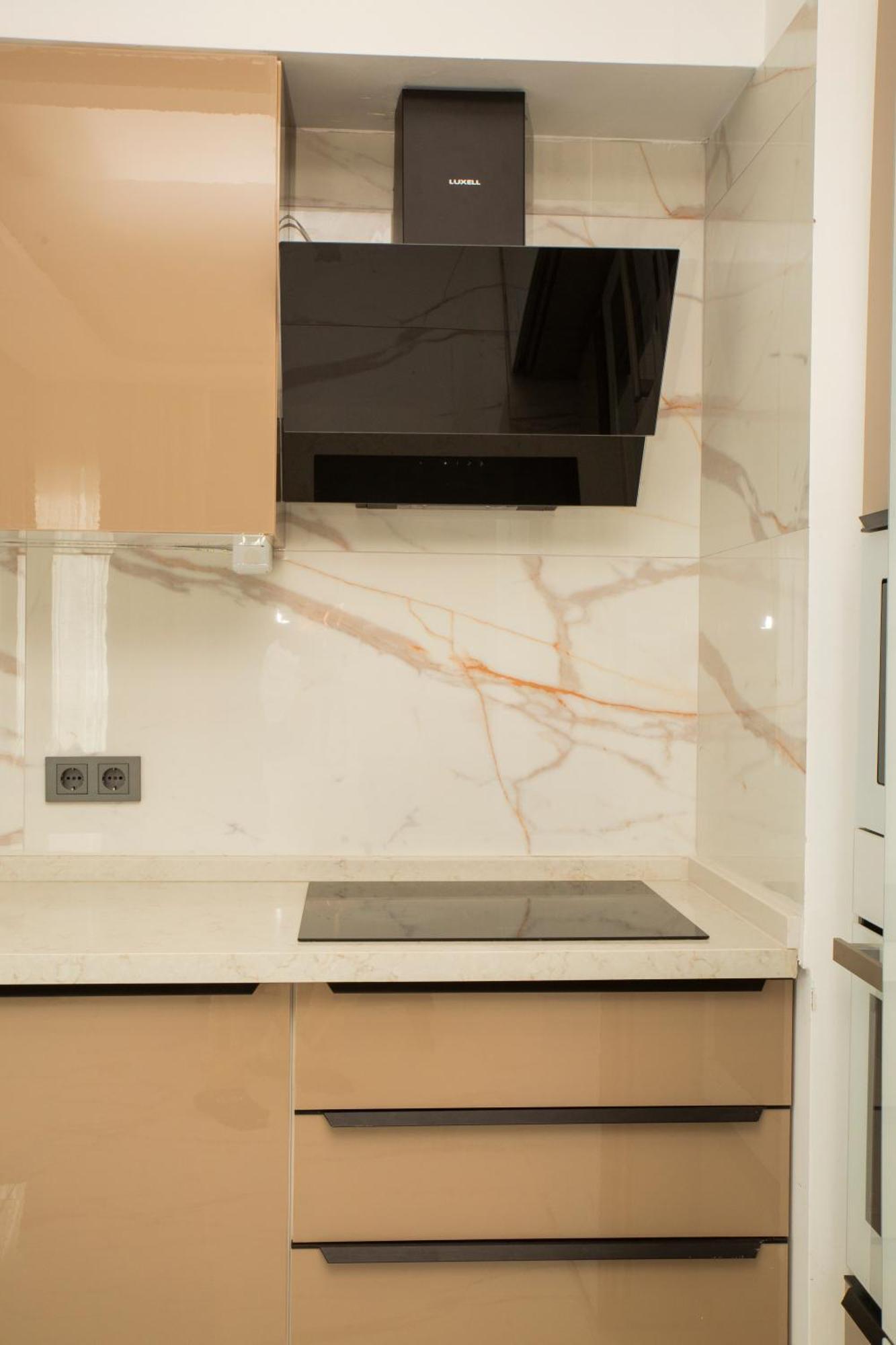 Amazing 2 Bedroom In Location *